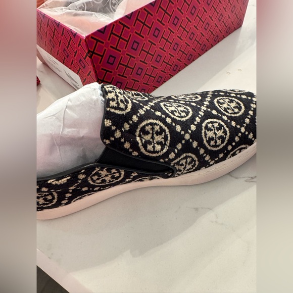 Tory Burch T Monogram slip on sneakers chenille calf leather 9 - Picture 4 of 9